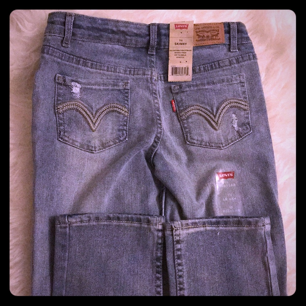 🎀NWT~ big girls Levi’s jeans size 10